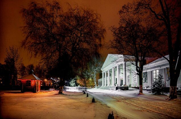 Дворец Тызенгаузов в Поставах фото Иосифа Цапелика